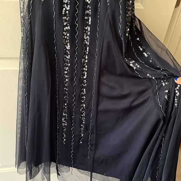 Navy sequin prom dress - Picture 3 of 4